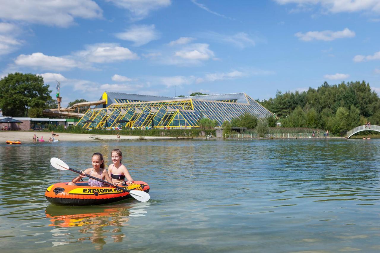 Oostappen Vakantiepark Hengelhoef Nv Hotel Aan de Wolfsberg Екстериор снимка